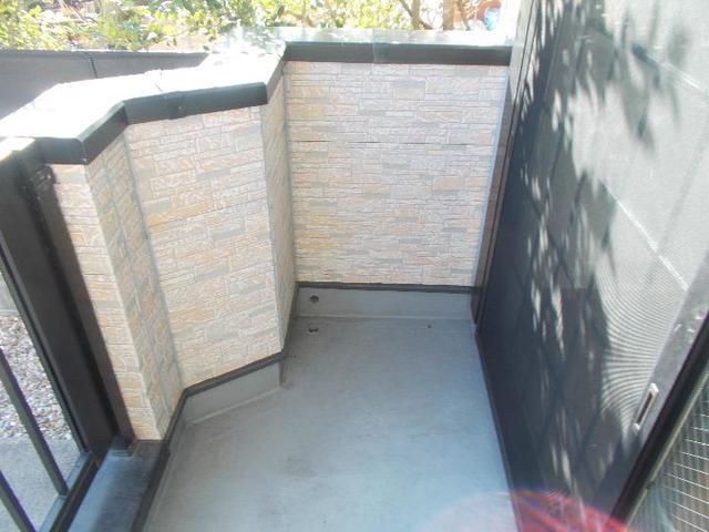 18/28 バルコニー