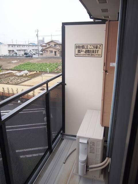 14/22 バルコニー