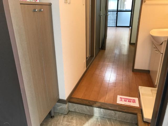8/23 玄関