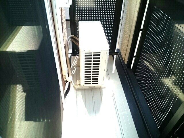 13/22 バルコニー