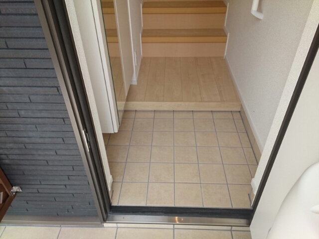 6/20 玄関