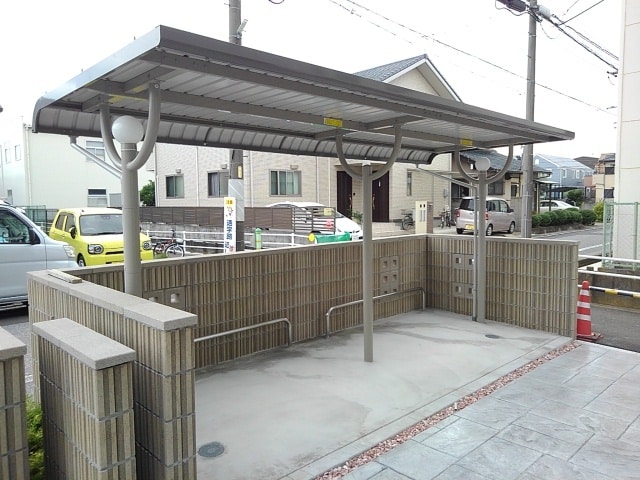14/20 駐車場