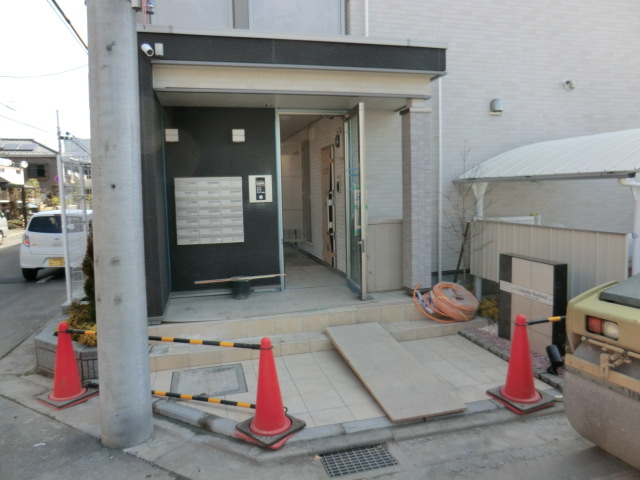 22/30 エントランス