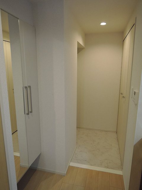 5/23 玄関