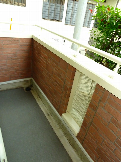 14/23 バルコニー