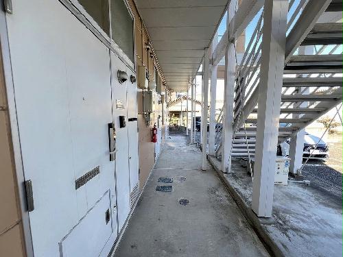 13/14 エントランス