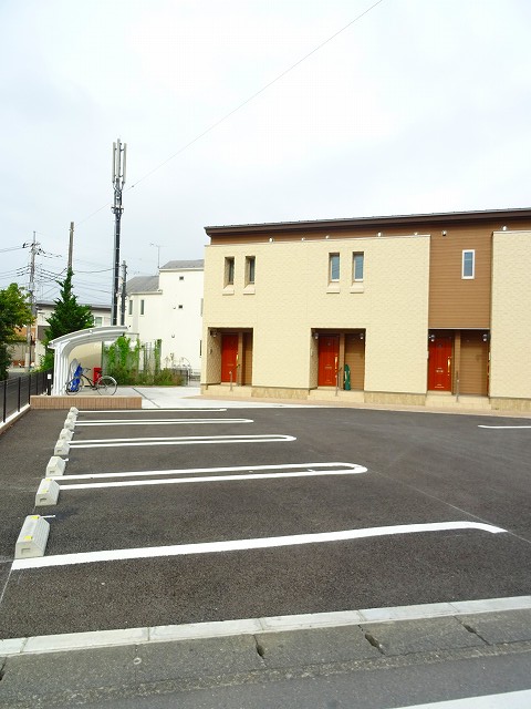 14/20 駐車場