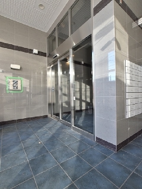 14/24 エントランス