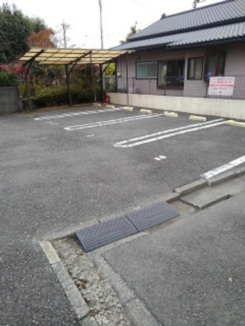 14/20 駐車場