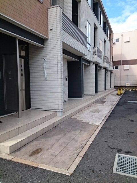 14/24 エントランス