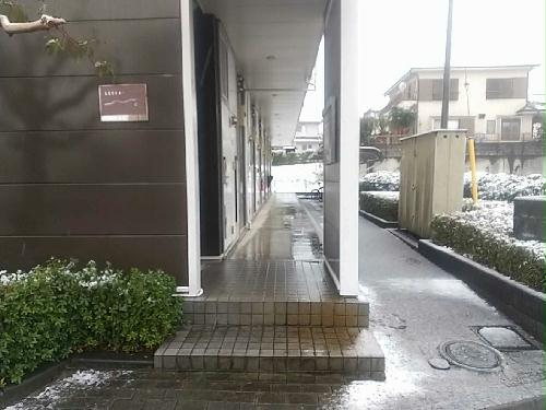 13/14 エントランス