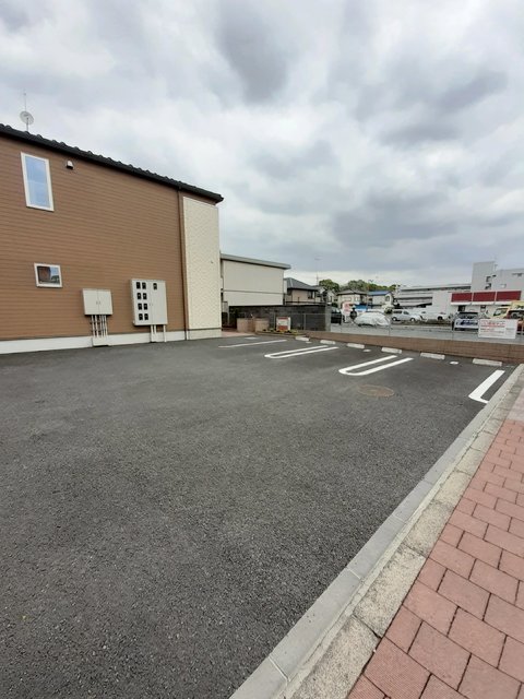 14/21 駐車場