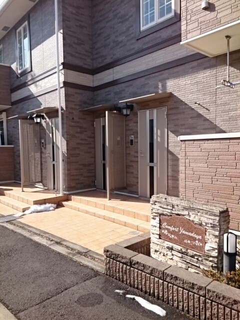 14/23 エントランス