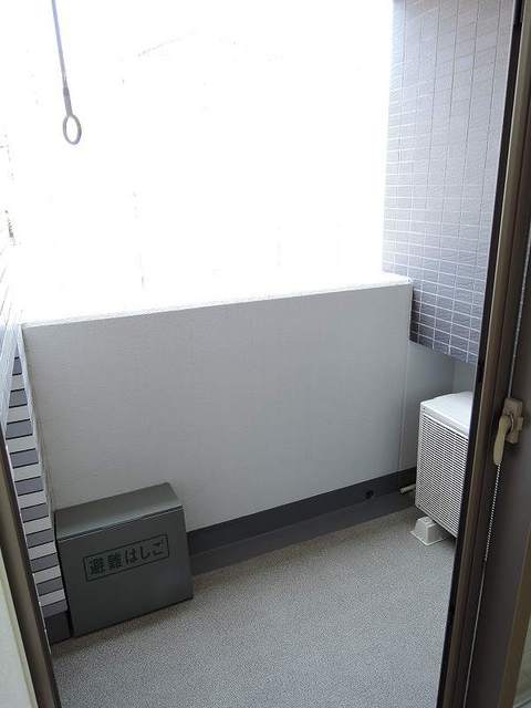 13/27 バルコニー