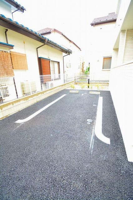 14/20 駐車場