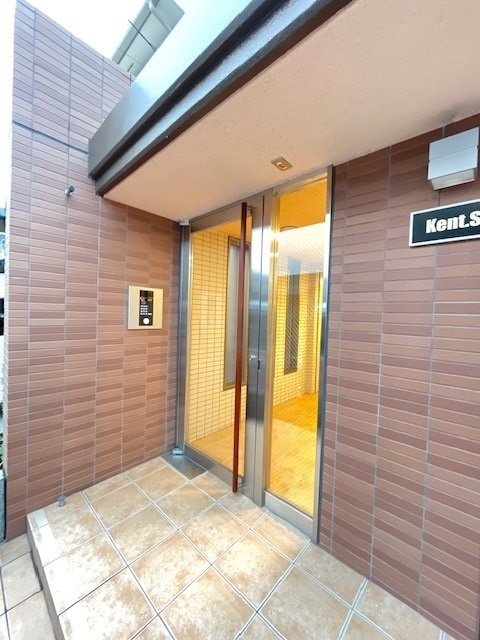 14/21 エントランス