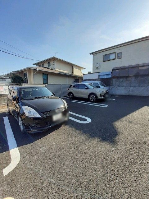 14/20 駐車場