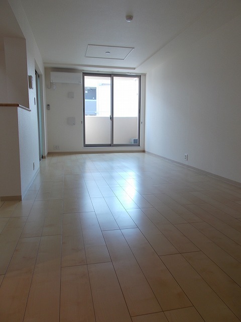 3/23 リビング/ダイニング