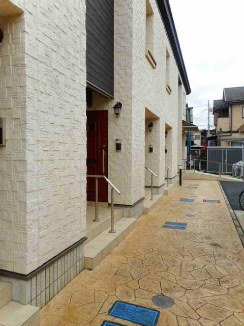 20/30 エントランス