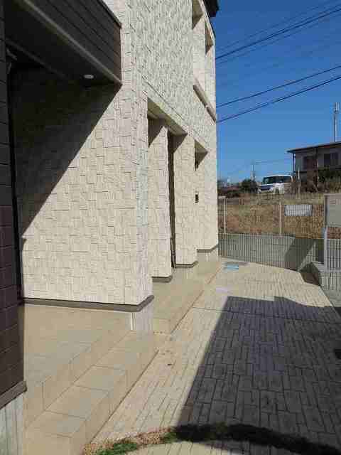 14/23 エントランス