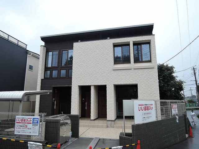 20/29 エントランス