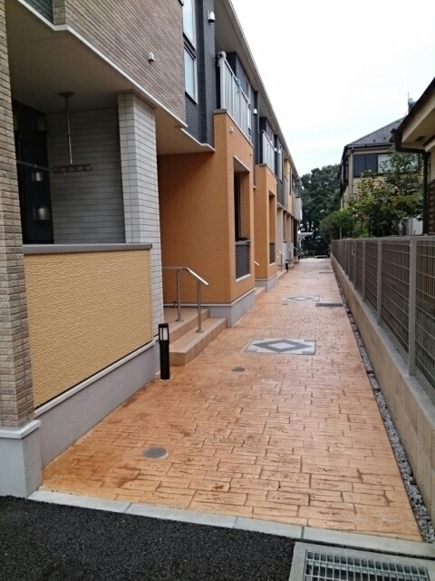 14/23 エントランス