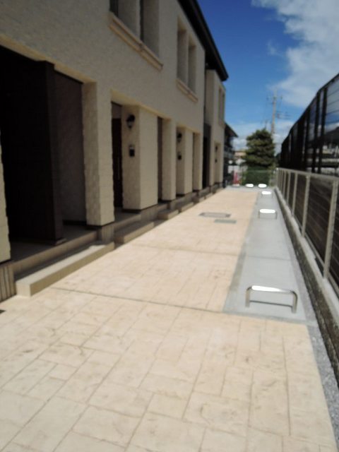 14/20 エントランス