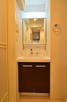 13/30 洗面