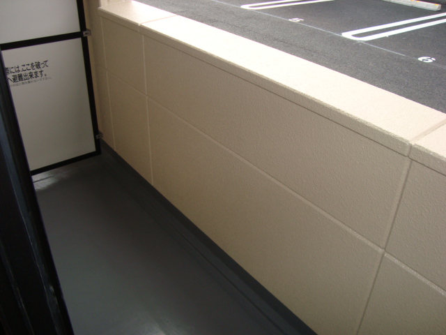 19/28 バルコニー