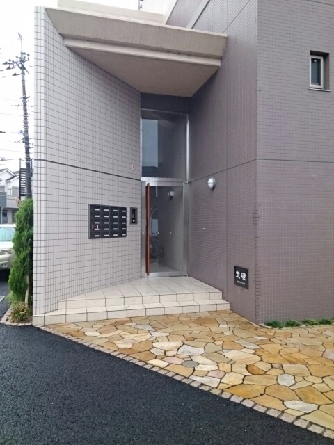 14/24 エントランス