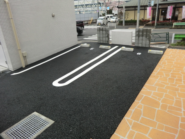 22/30 駐車場