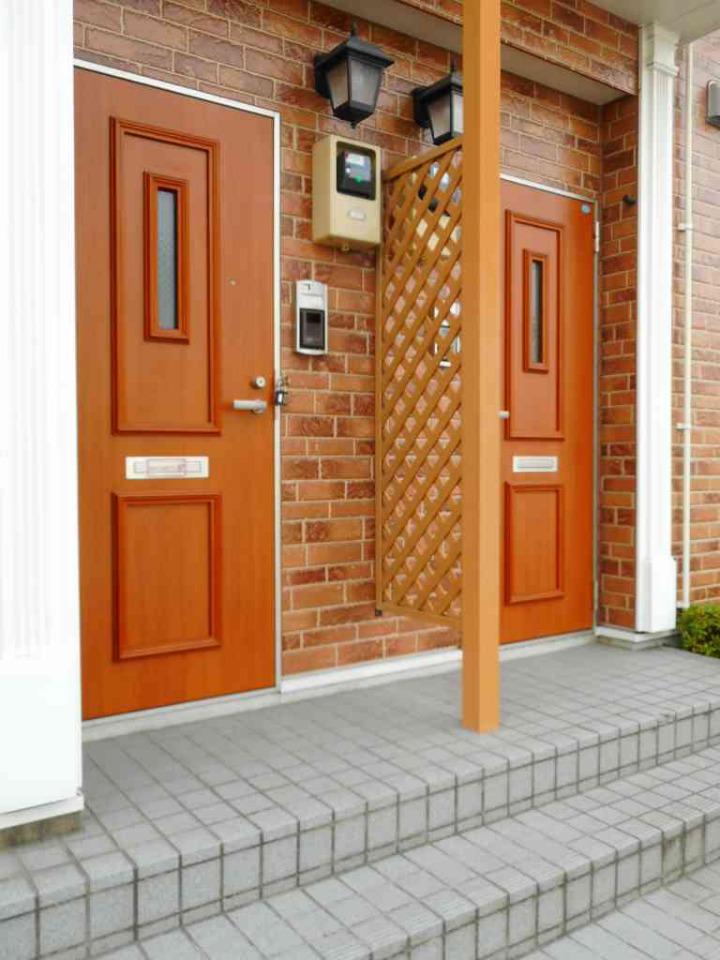 14/20 エントランス