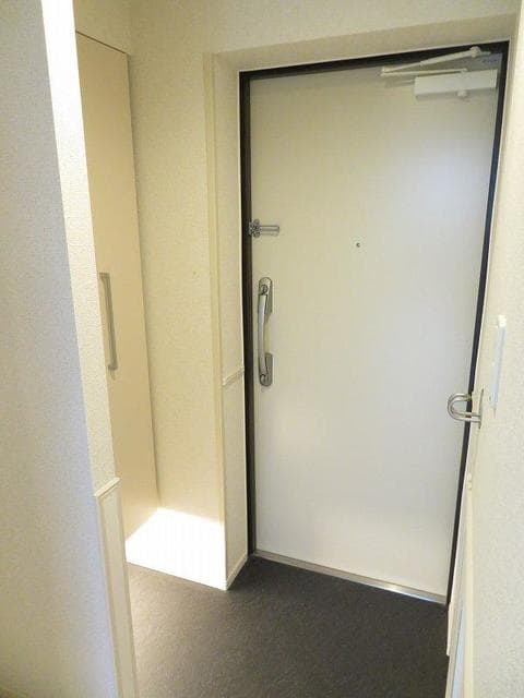 2/13 エントランス