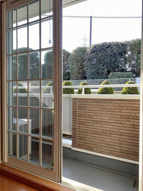 16/27 バルコニー