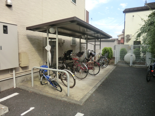 22/28 駐車場