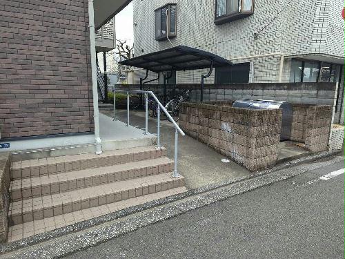 3/5 エントランス