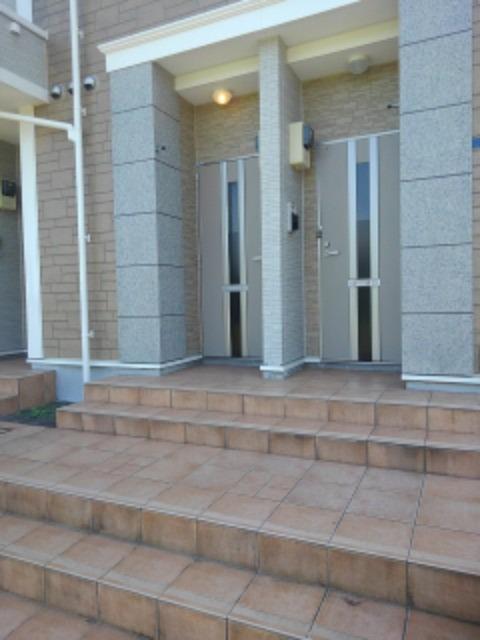 14/22 エントランス