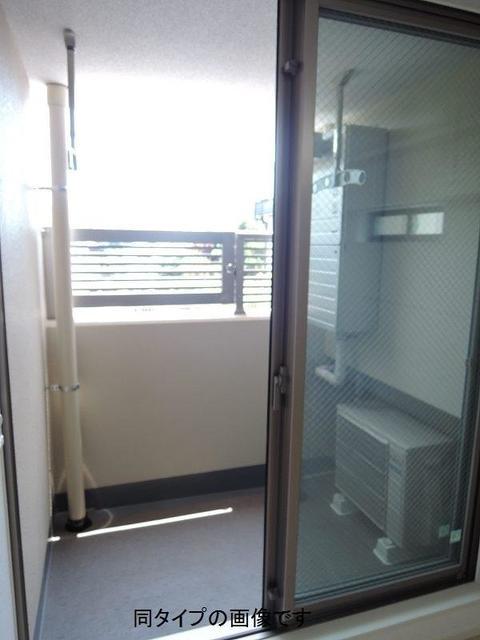 18/30 バルコニー