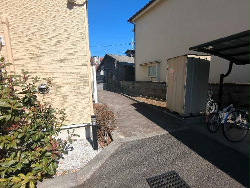 2/5 エントランス