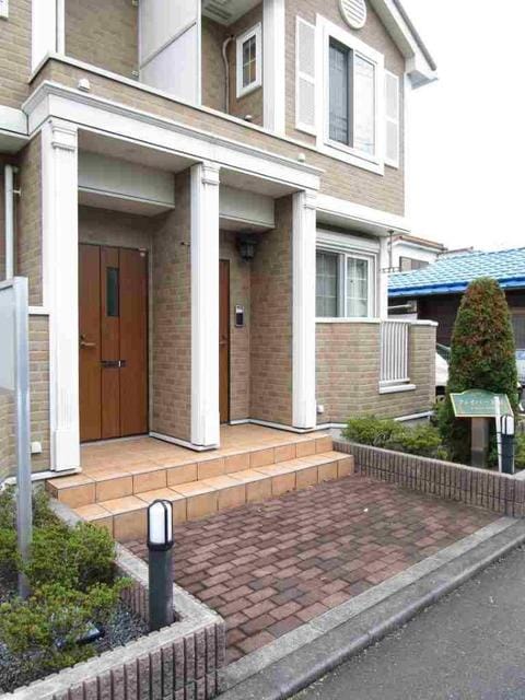 22/29 エントランス