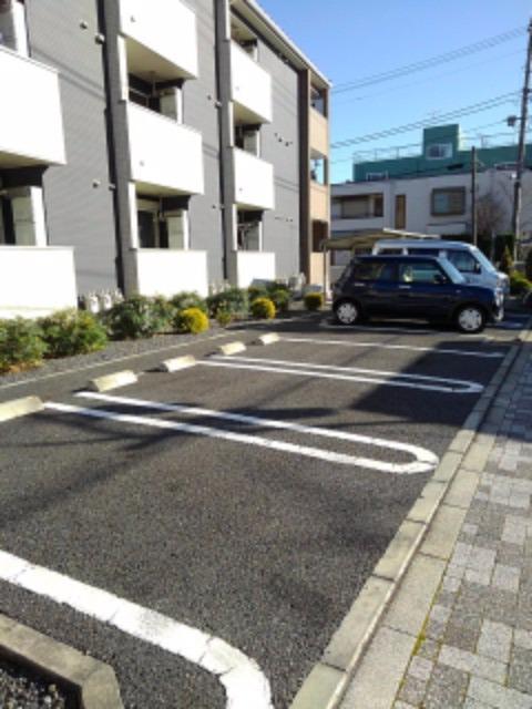 14/20 駐車場