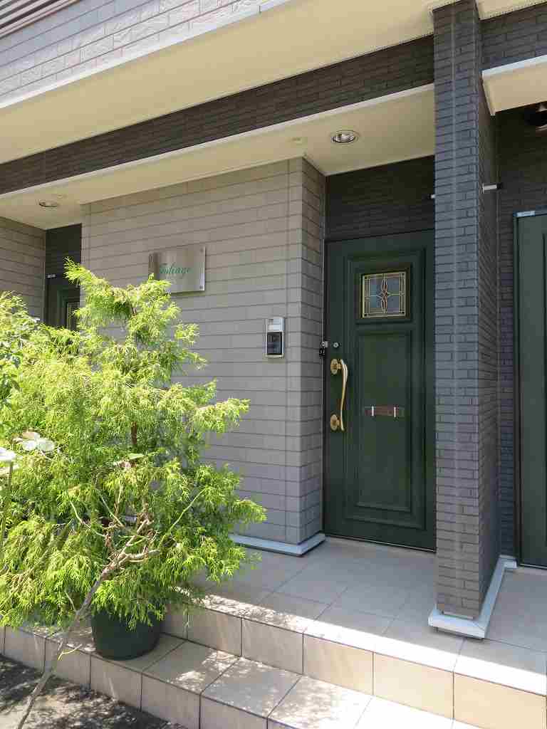 20/29 エントランス