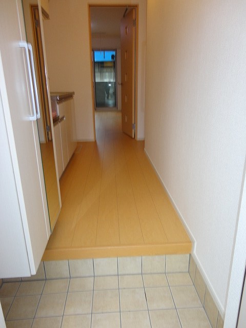 5/22 玄関