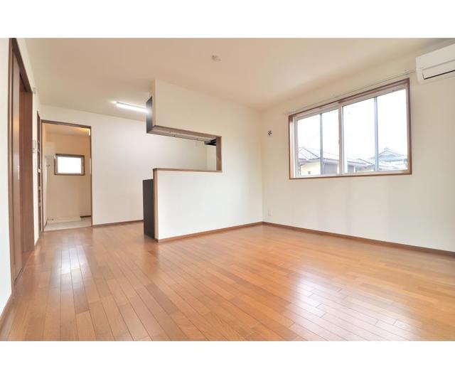 13/29 リビング/ダイニング