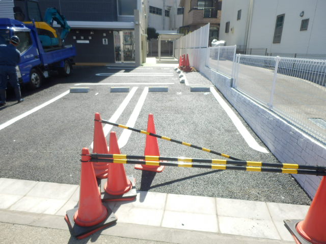 22/30 駐車場