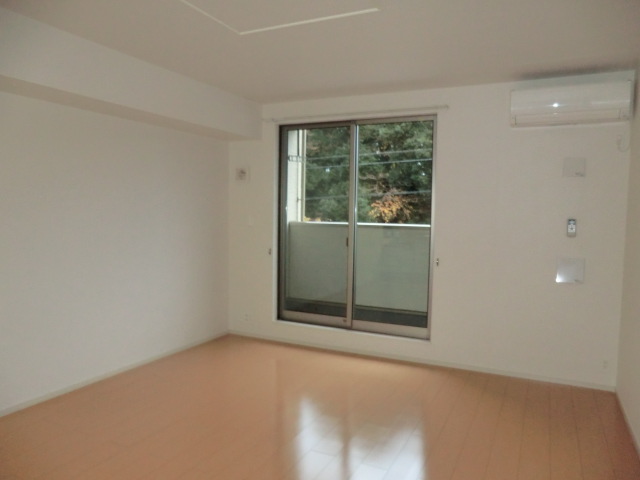 14/28 バルコニー