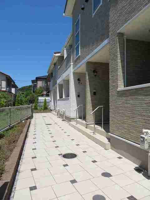 20/29 エントランス