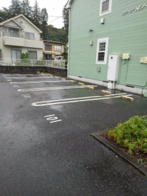 17/22 駐車場