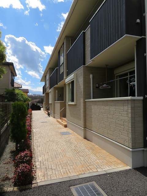 20/28 エントランス