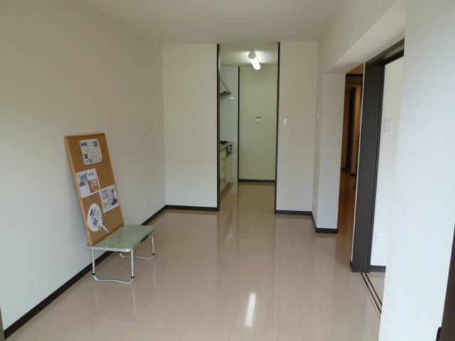 4/23 リビング/ダイニング